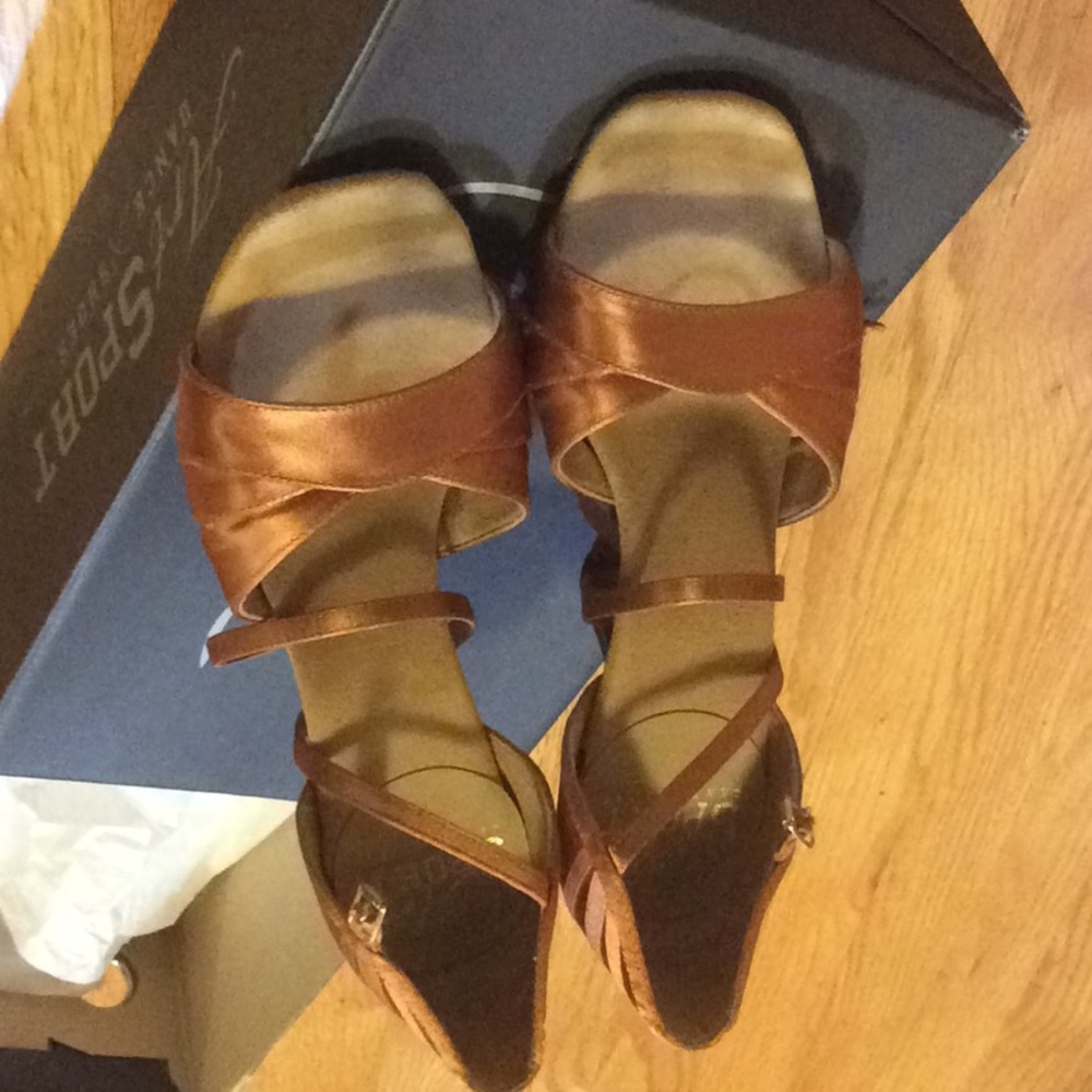 Ballroom Latin Salsa Shoes Rayrose 7-8 US or 4.5UK - Picture 12 of 12